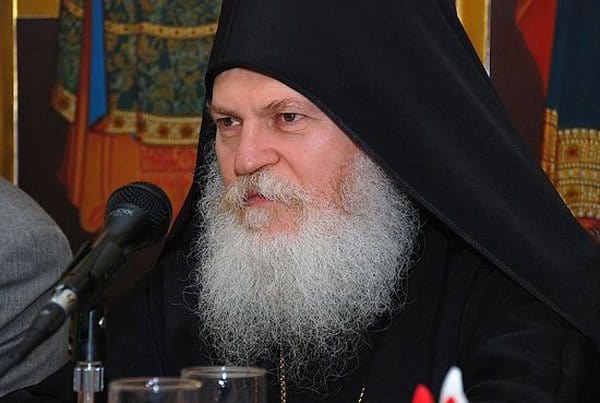 Православным необходимо объединиться в борьбе с абортами, считает игумен Ватопедского монастыря