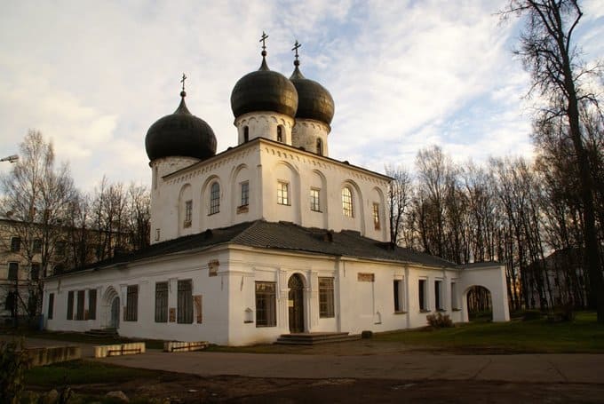 Министерство культуры поможет отреставрировать новгородский собор XII века