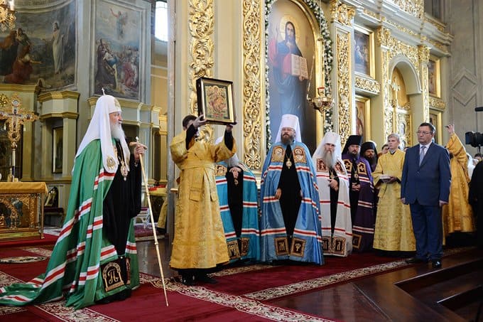 Патриарх Кирилл подарил тамбовскому собору список иконы, исцеляющей онкобольных