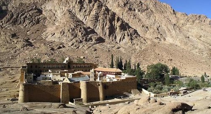 Бедуины Синая обложили монастырь святой Екатерины данью