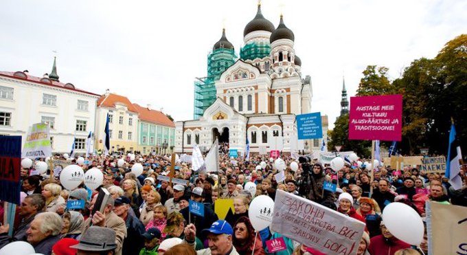 Жители Таллина сказали «нет» однополым бракам