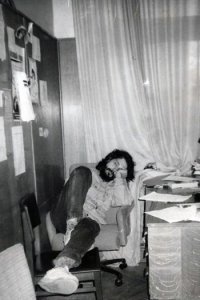 В редакции "Солидарности" после сдачи номера. 1994 г. Фото Николая Федорова