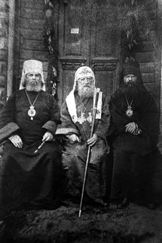 Митрополит Петр (Полянский), Патриарх Тихон и епископ Феодор (Поздеевский). 1920-е гг.