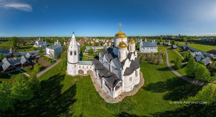 Виртуальный 3D тур по монастырям и храмам Суздаля с высоты птичьего полета появился в сети