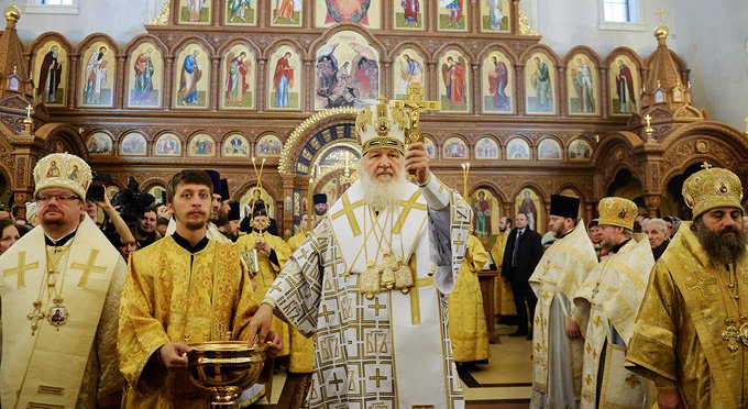 Патриарх Кирилл освятил калининградский храм Александра Невского
