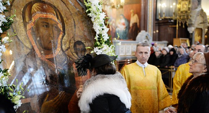 Смоленской иконе в Москве поклонились свыше 70 тысяч человек