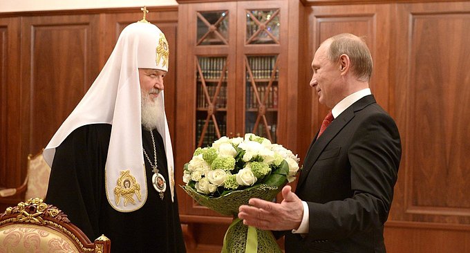 Владимир Путин отметил ведущую роль Русской Церкви в духовной жизни страны