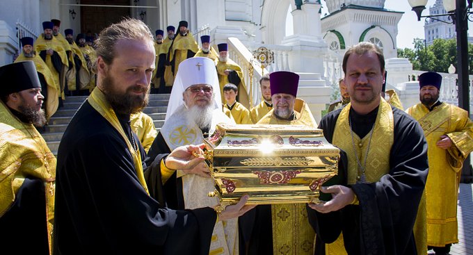 В Воронеже мощам князя Владимира поклонились более 20 тысяч человек