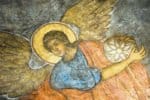 Обломки уникальных фресок XII века нашли под Новгородом