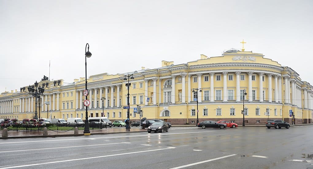 В Петербурге проходит заседание Священного Синода