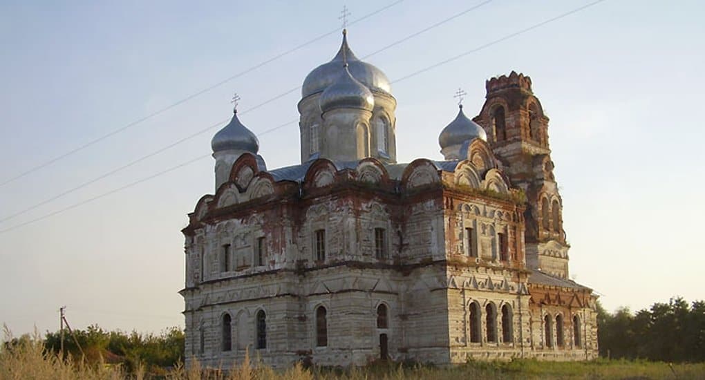 Бельгийский диакон помогает восстанавливать храм в России