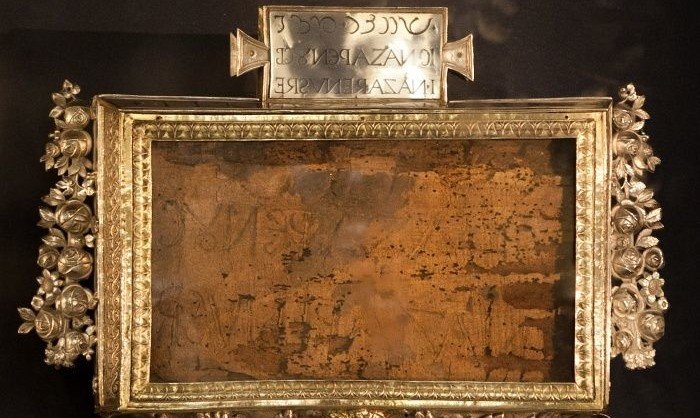 Табличка с Креста Господня в Риме: святыня или подделка?