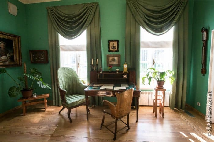 Комнаты в Усадебном доме, посвященные работе и жизни Аксакова и его семьи