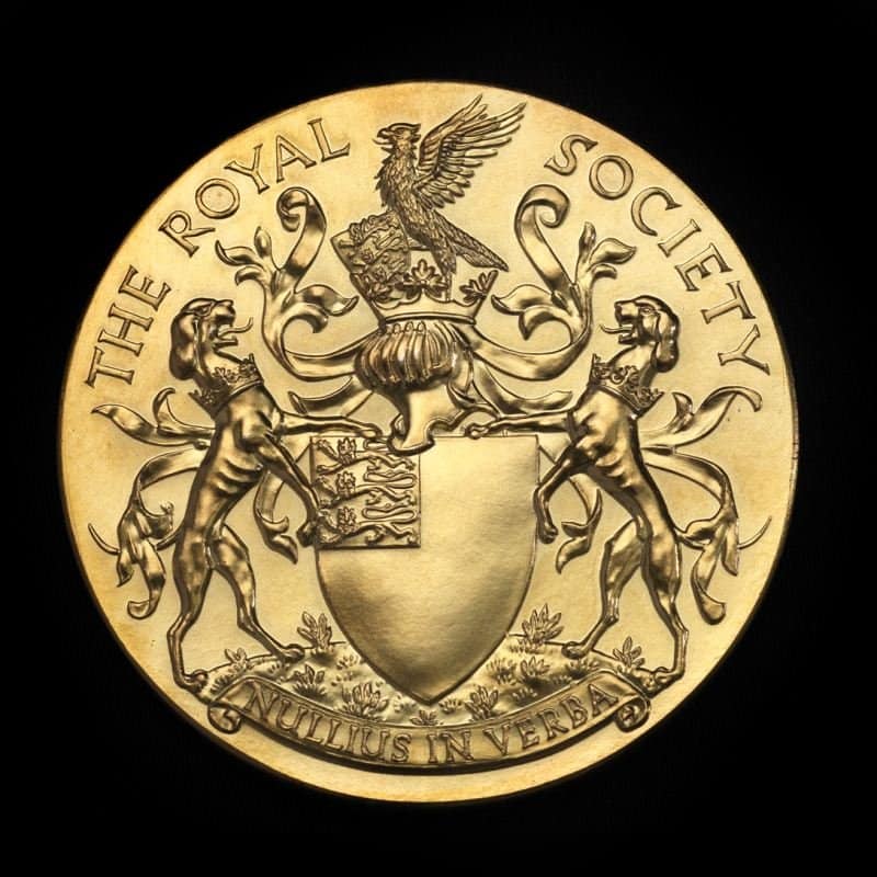 Royal began. Лондонское Королевское общество 1660. Королевское общество (Royal Society). Лондонское Королевское общество 1660 герб. Лондонское Королевское общество 17 век.
