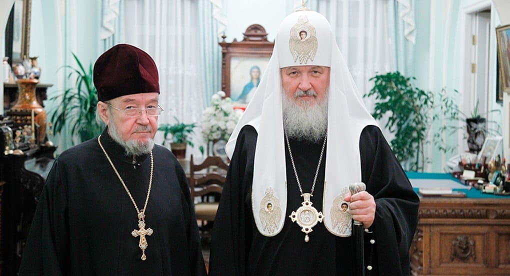 Патриарх Кирилл поздравил своего брата – протоиерея Николая Гундяева с 75-летием