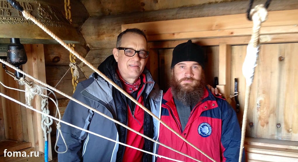 Актер Том Хэнкс посетил православный храм в Антарктиде