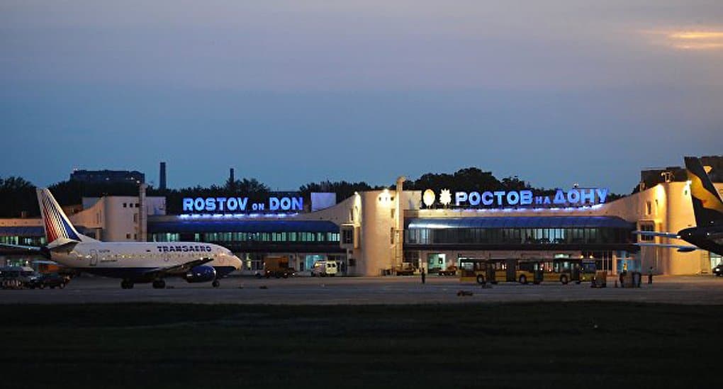 В аэропорту Ростова-на-Дону помолились о жертвах авиакатастрофы