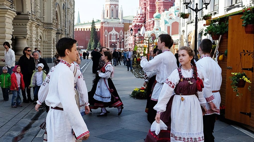 На Пасху москвичей ждут народные гуляния и два больших концерта
