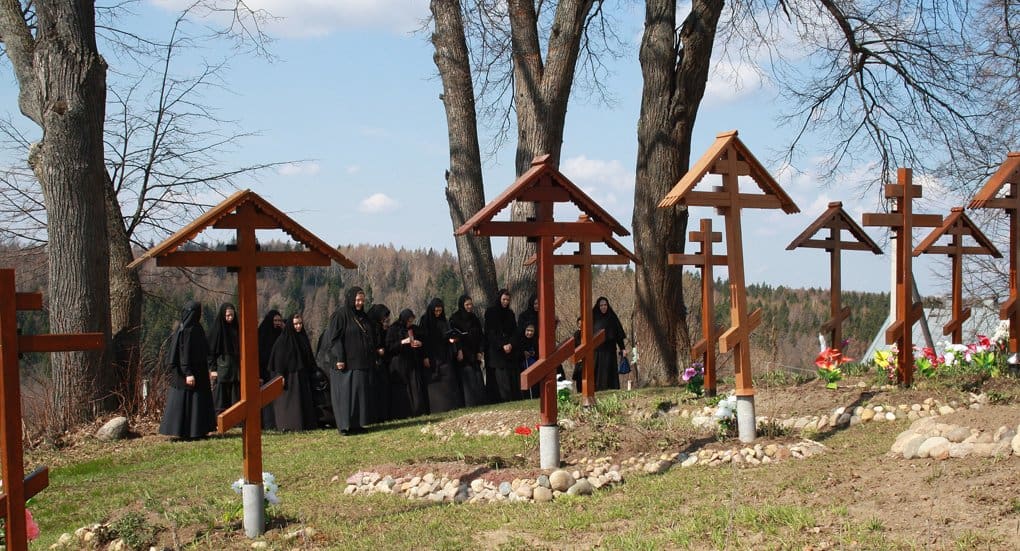 На Ставрополье разрешили отдохнуть на православную Радоницу