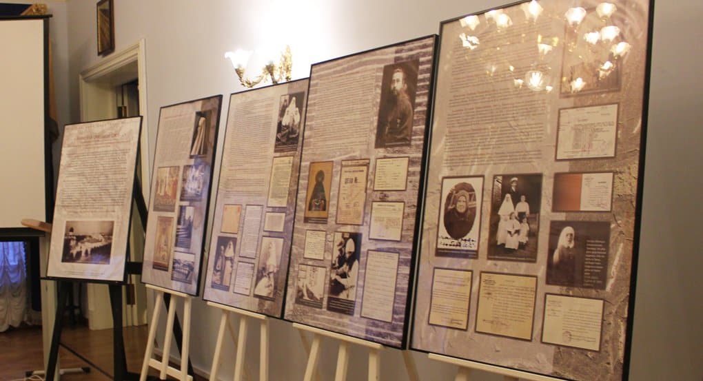 Выставку в Марфо-Мариинской обители посвятили репрессированным сестрам милосердия