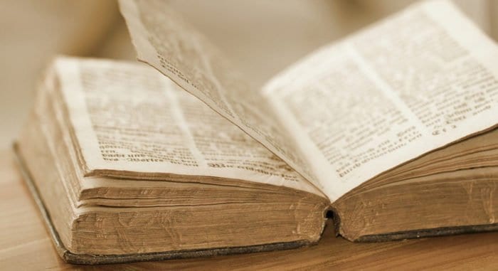 Грех ли читать Новый Завет в протестантском переводе?