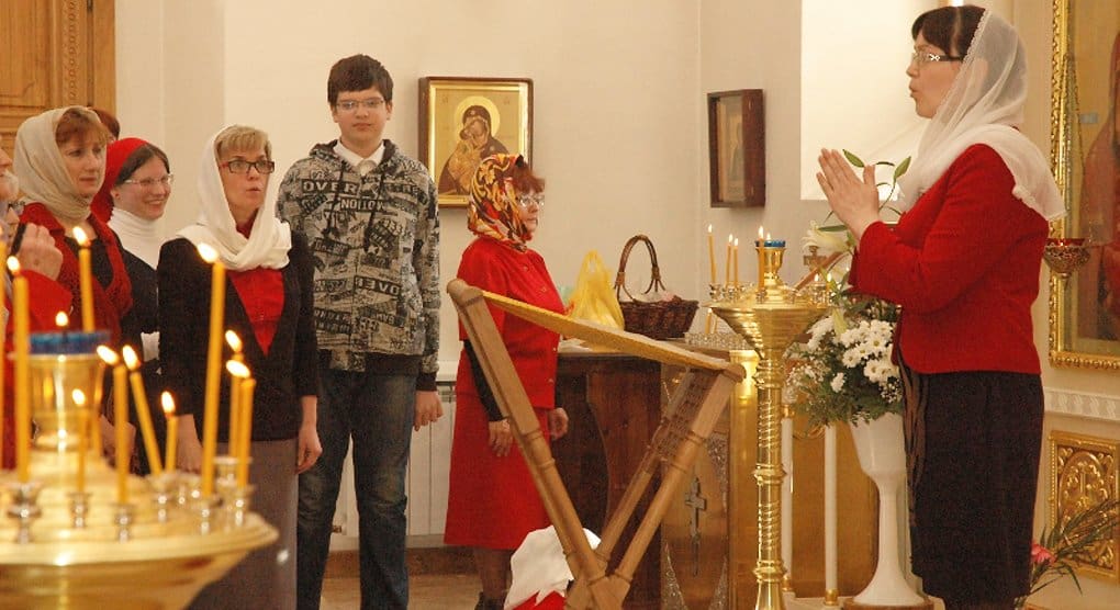 Впервые Литургию с сурдопереводом совершили в Саратовской епархии