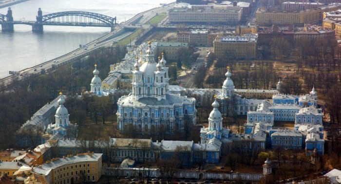Смольный собор, Санкт-Петербург. Фото священника Максима Массалитина