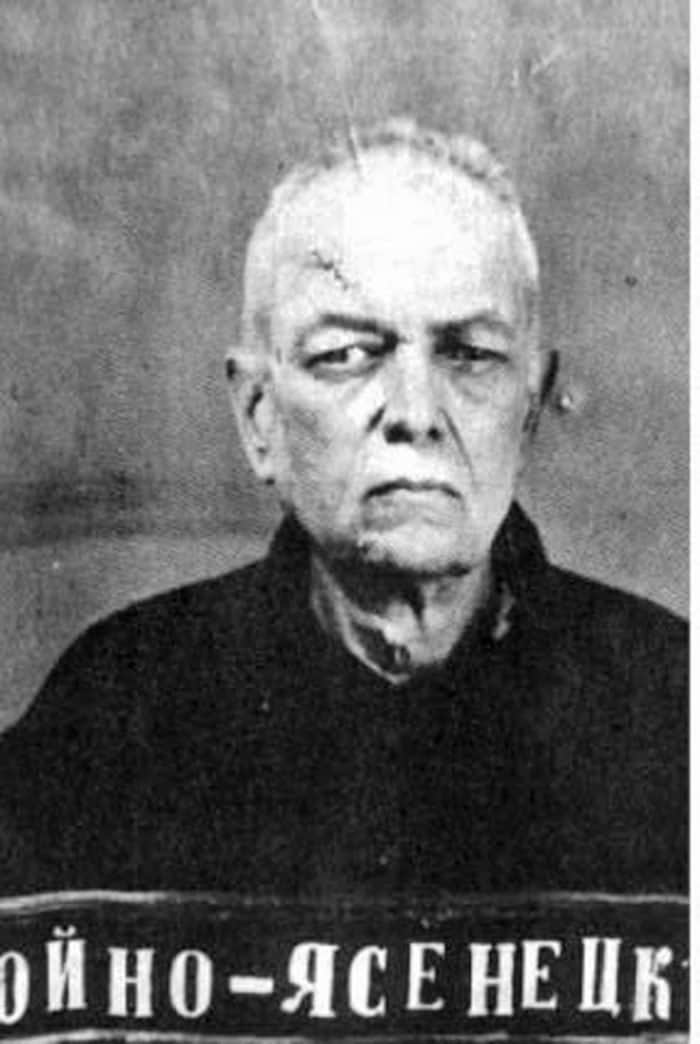Архиепископ Лука (Войно-Ясенецкий). Фото из следственного дела. 1939