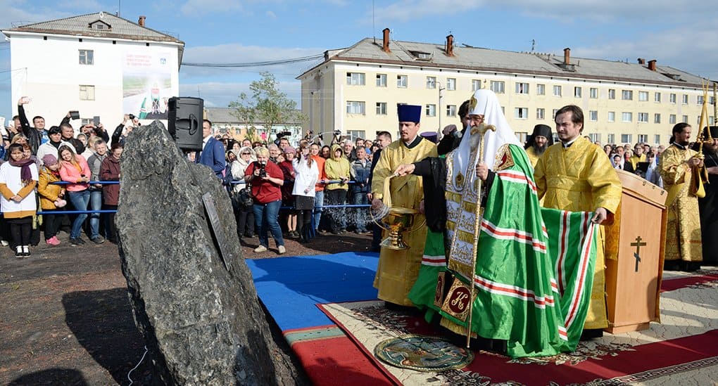 Патриарх Кирилл заложил храм-памятник погибшим шахтерам