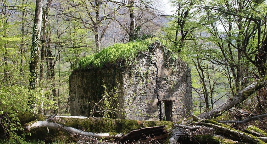 Одну из древнейших церквей страны начали восстанавливать в Грузии