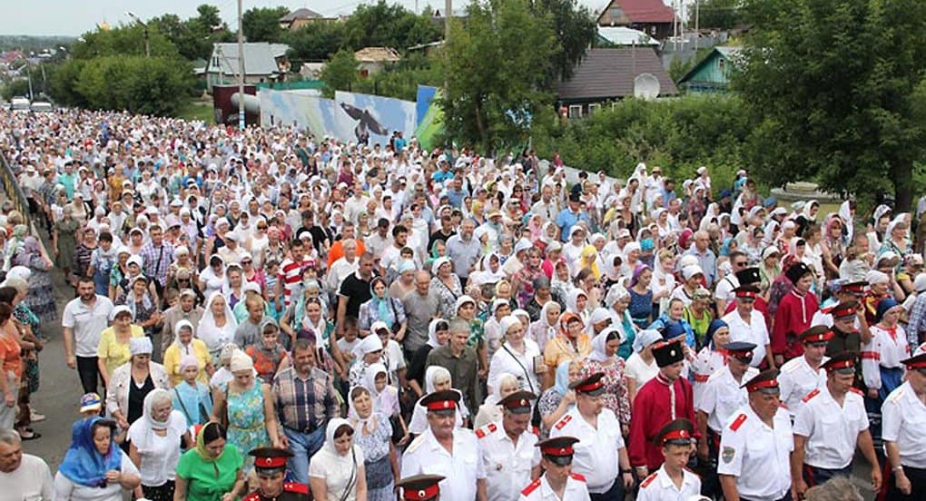 На Петра и Павла в Петропавловске прошел самый большой крестный ход Казахстана