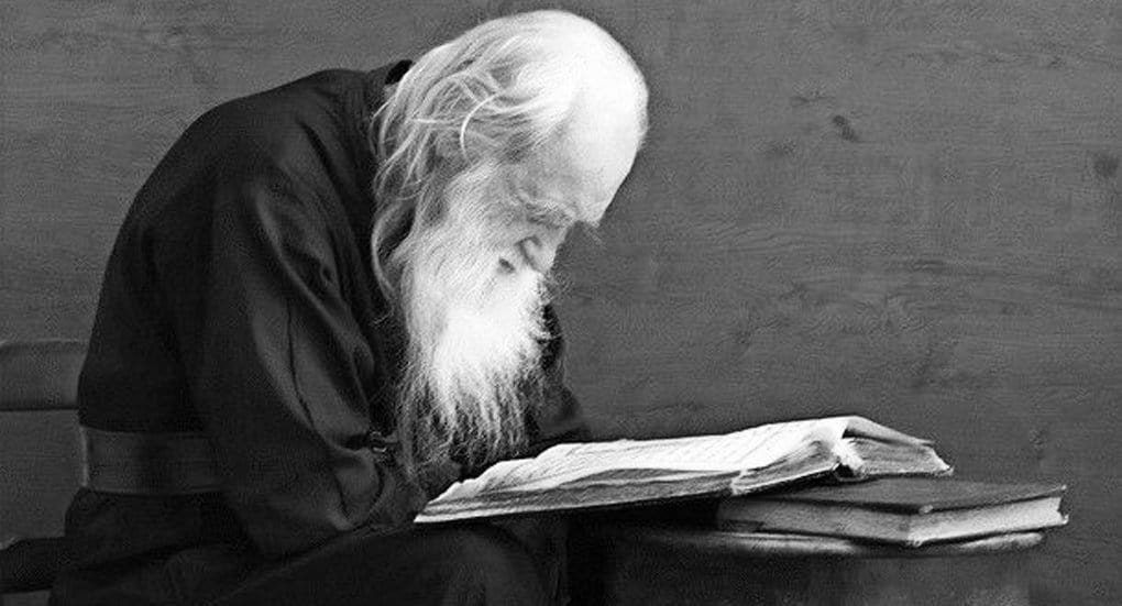 Игумен Иеремия внес значительный вклад в укрепление связей между Афоном и Россией, - патриарх Кирилл