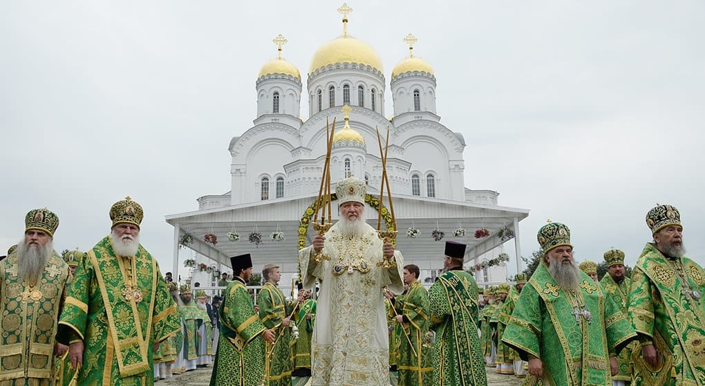 Русский народ вернулся к Богу, в том числе, и по молитвам Серафима Саровского, - патриарх Кирилл