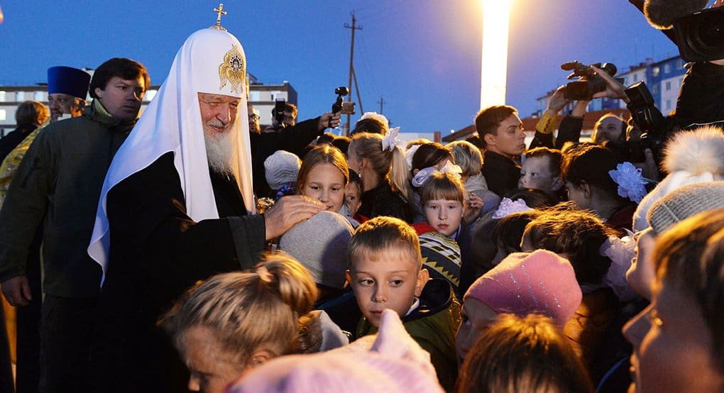 Патриарх Кирилл поддержал поправку в Конституцию о том, что дети – достояние России, сообщили в Церкви