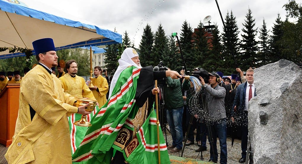 На месте разрушенного храма Горно-Алтайска патриарх Кирилл заложил собор