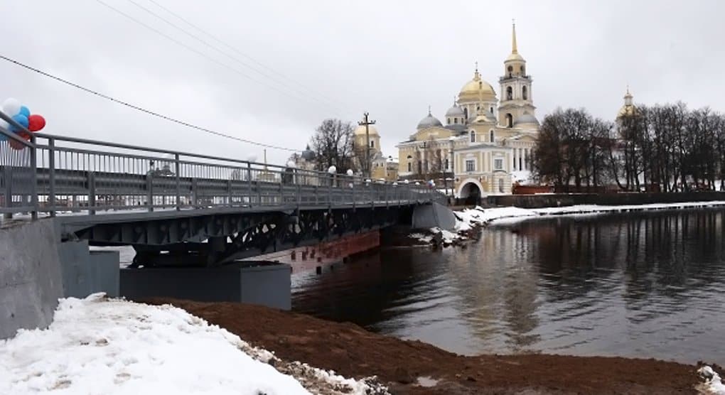 К Нило-Столобенскому монастырю открыли новый мост через Селигер