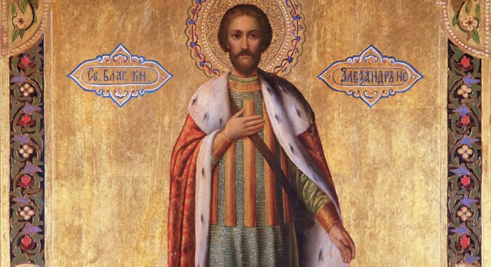 Почему святой Александр Невский на иконе  — в горностаевой мантии?
