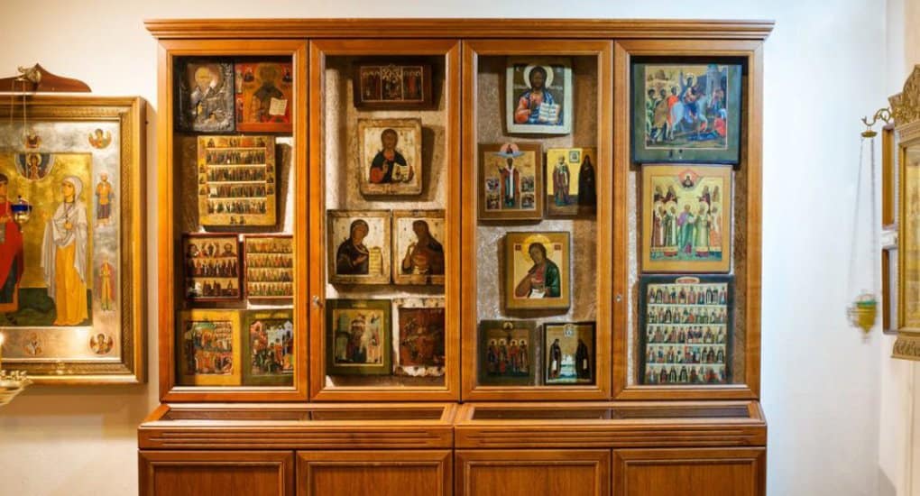 Бывший солдат Вермахта передал русскому храму коллекцию древних икон