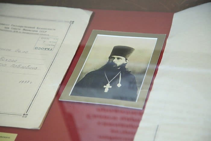 Личные дела новомучеников показали на выставке в Екатеринбурге