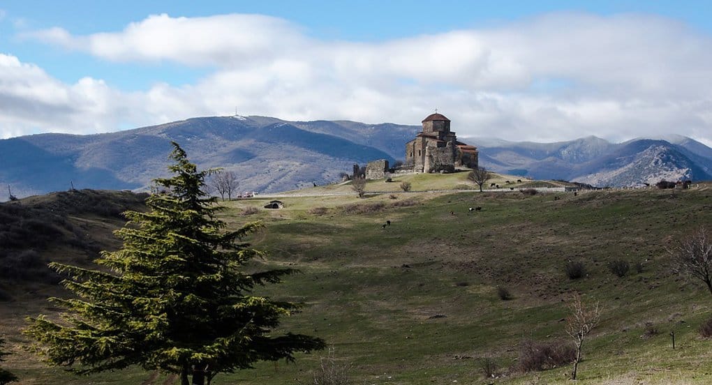 Руины древнего храма нашли в одном из ущелий Грузии