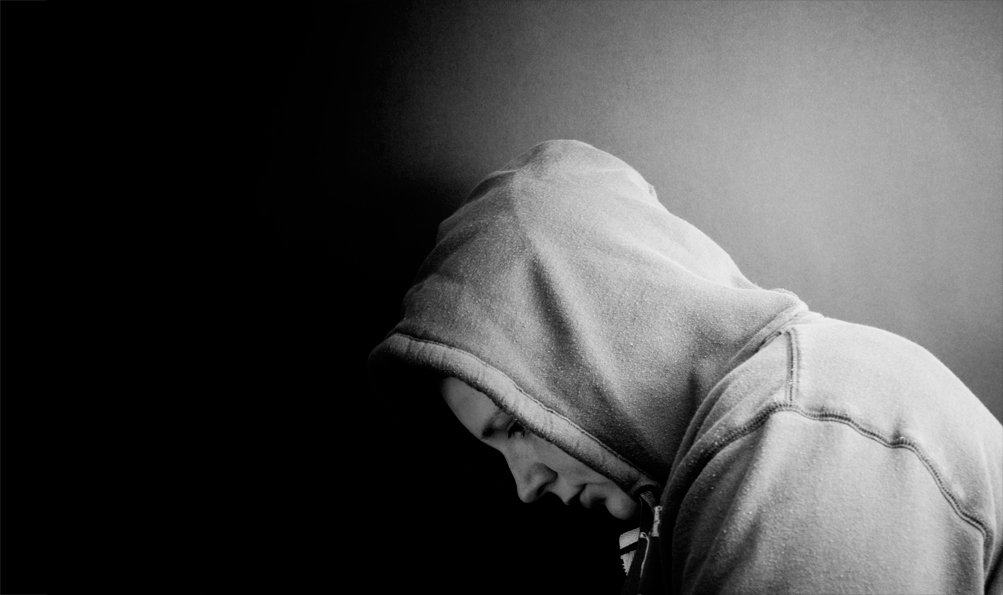 Раскаяние в литературе. Женщина в отчаянии. Shameful. Не чувствую раскаяния. Ло илоҳа илаллоҳу лаъзиюмул ҳалим.