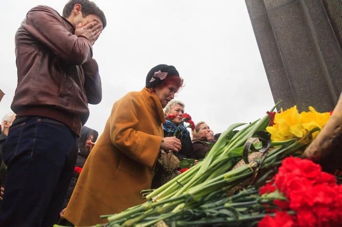 В Ростове-на-Дону освятили памятник жертвам крушения «Боинга»