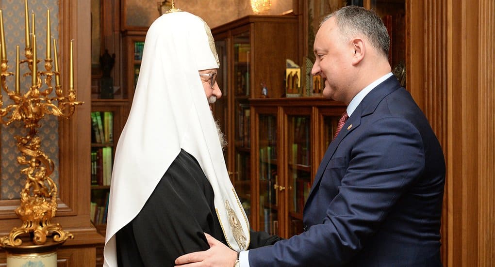 Патриарх Кирилл признателен Игорю Додону за внимание к Православной Церкви Молдовы