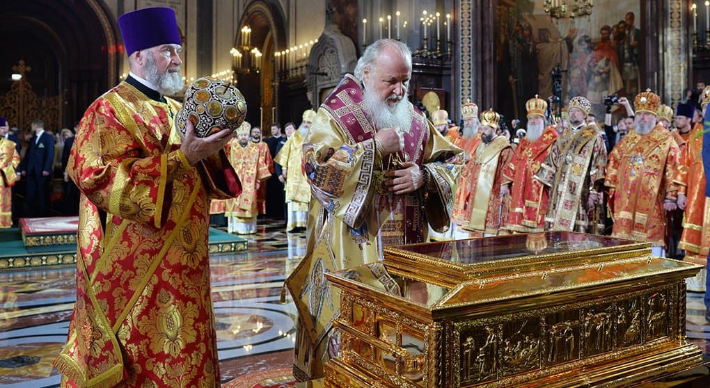 Верим, что святитель Николай просит Господа воссоединить Церкви, - патриарх Кирилл