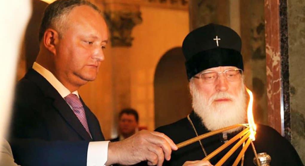 Президент Молдавии назвал православие основой государственности страны