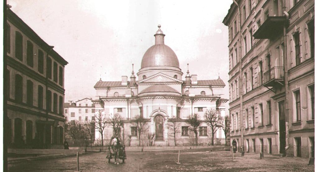 «Храм строителей» начали восстанавливать в Петербурге