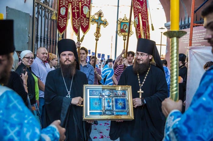 В Москву вернулись святыни, которым в Болгарии поклонились более 30 тысяч верующих