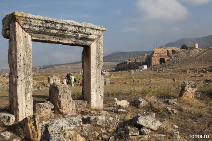 Иераполис: Как выглядит апостольский город в XXI веке