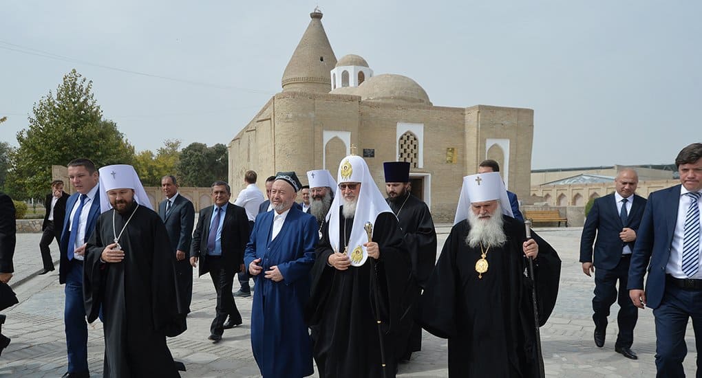 Патриарх Кирилл посетил источник Иова Многострадального в Бухаре
