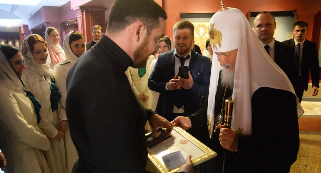 Известные спортсмены поздравили патриарха Кирилла с Днем рождения